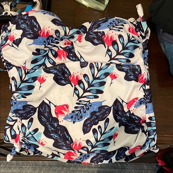 Floral Print Swimsuit lined/cups tankini Top - Picture 1 of 3